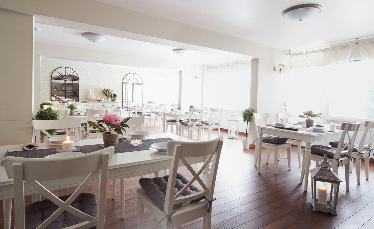 Obiekt Hotelarski Patron Warsaw Luaran gambar